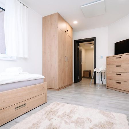 Apartment Hugo Klinovec Loučná pod Klínovcem Buitenkant foto
