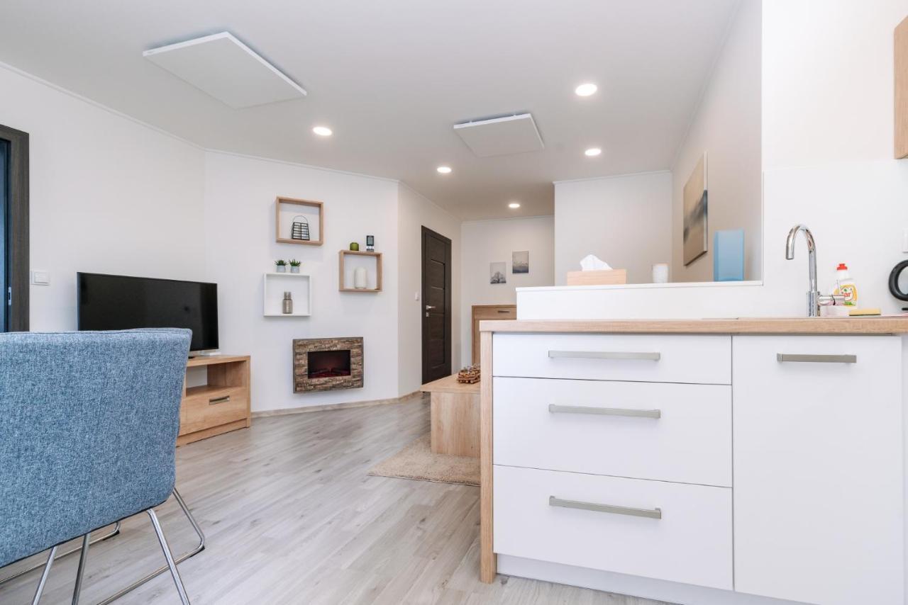 Apartment Hugo Klinovec Loučná pod Klínovcem Buitenkant foto